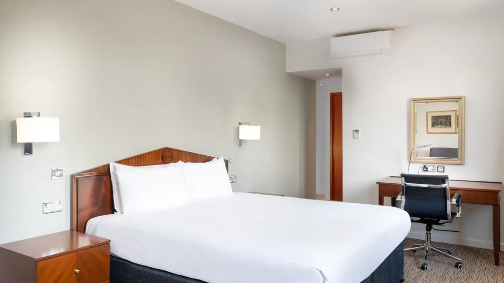 الفندق كوبثورن إيفنغهام بارك - كراولي